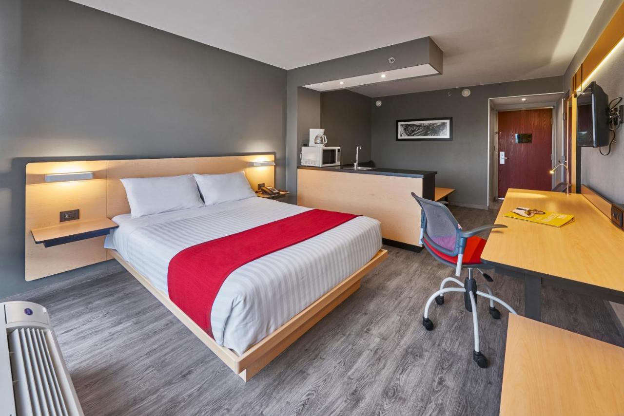 City Express By Marriott Irapuato Eksteriør billede
