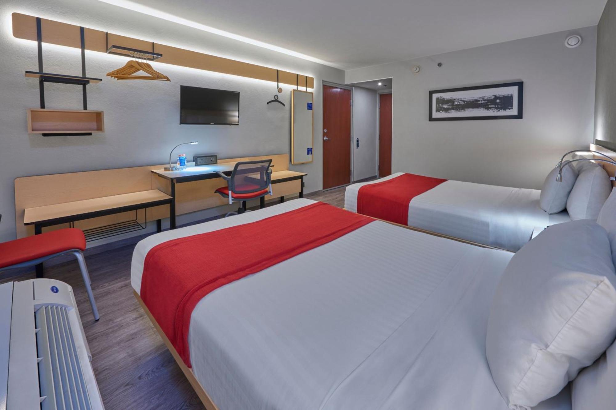 City Express By Marriott Irapuato Eksteriør billede