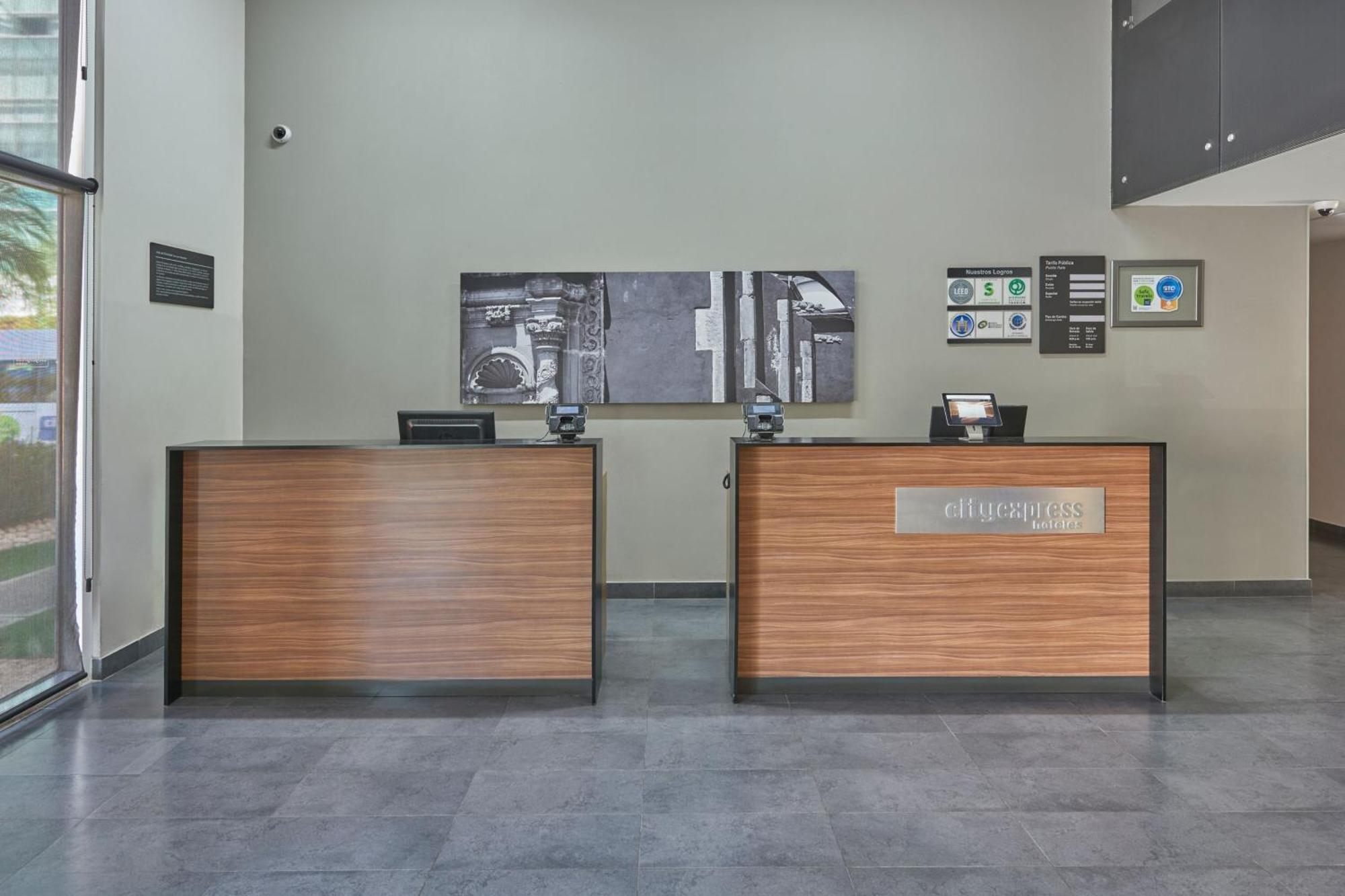 City Express By Marriott Irapuato Eksteriør billede